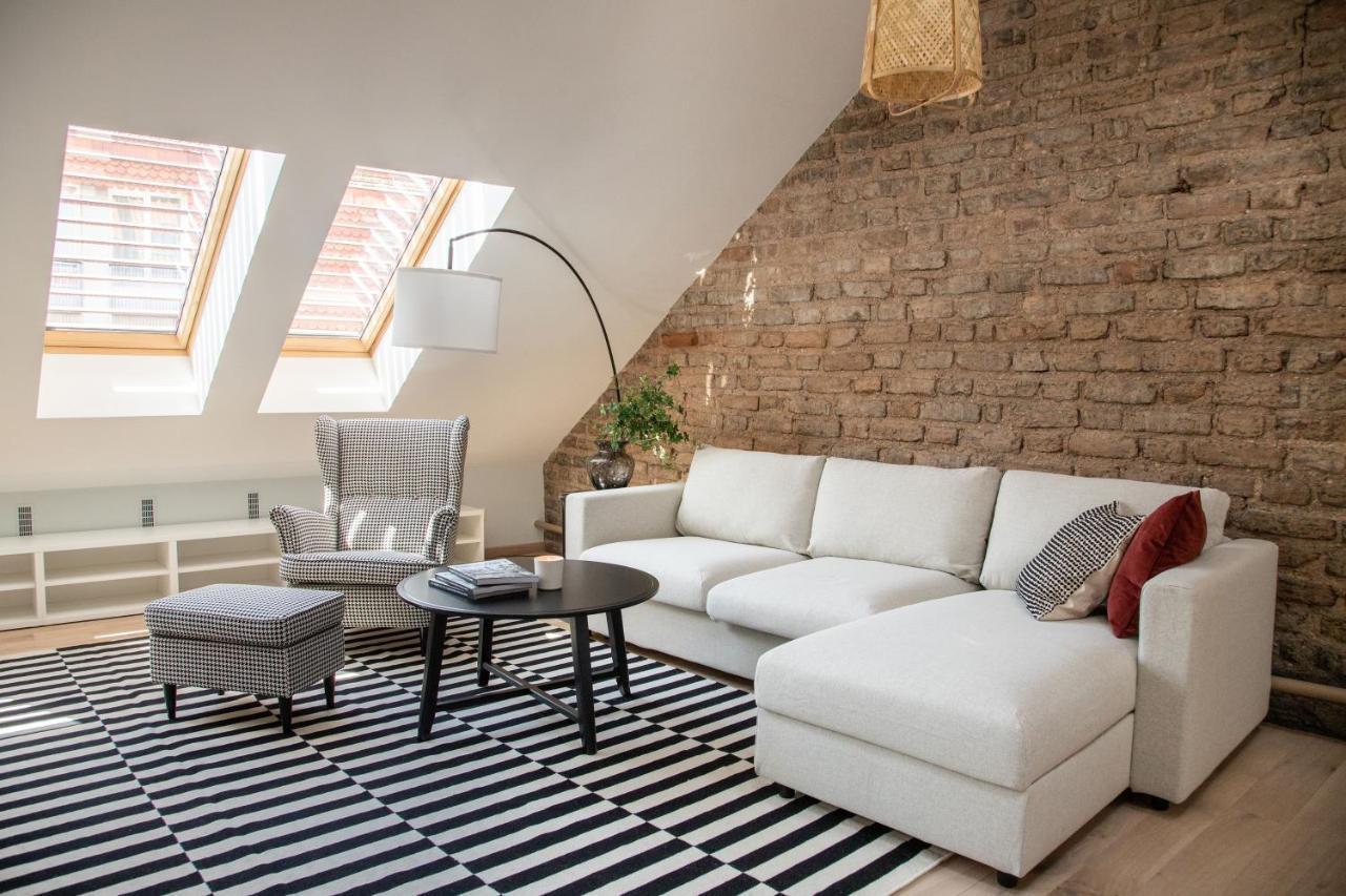 #Stayhere - Brand New Authentic Pilies Studios - Heart Of Old Town Vilnius Luaran gambar