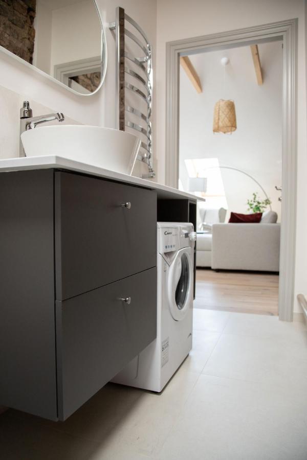 #Stayhere - Brand New Authentic Pilies Studios - Heart Of Old Town Vilnius Luaran gambar